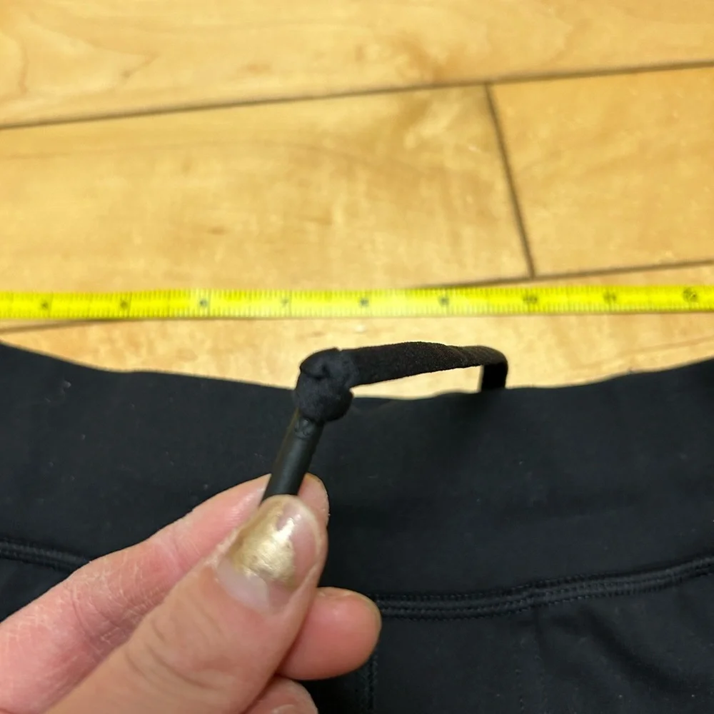 Lululemon large sweatpants - Picture 12 of 12